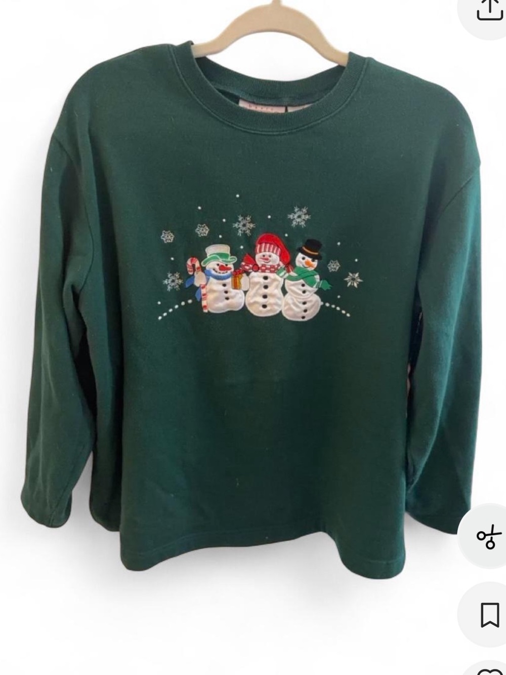 Vintage Basic Editions Holiday Sweater
